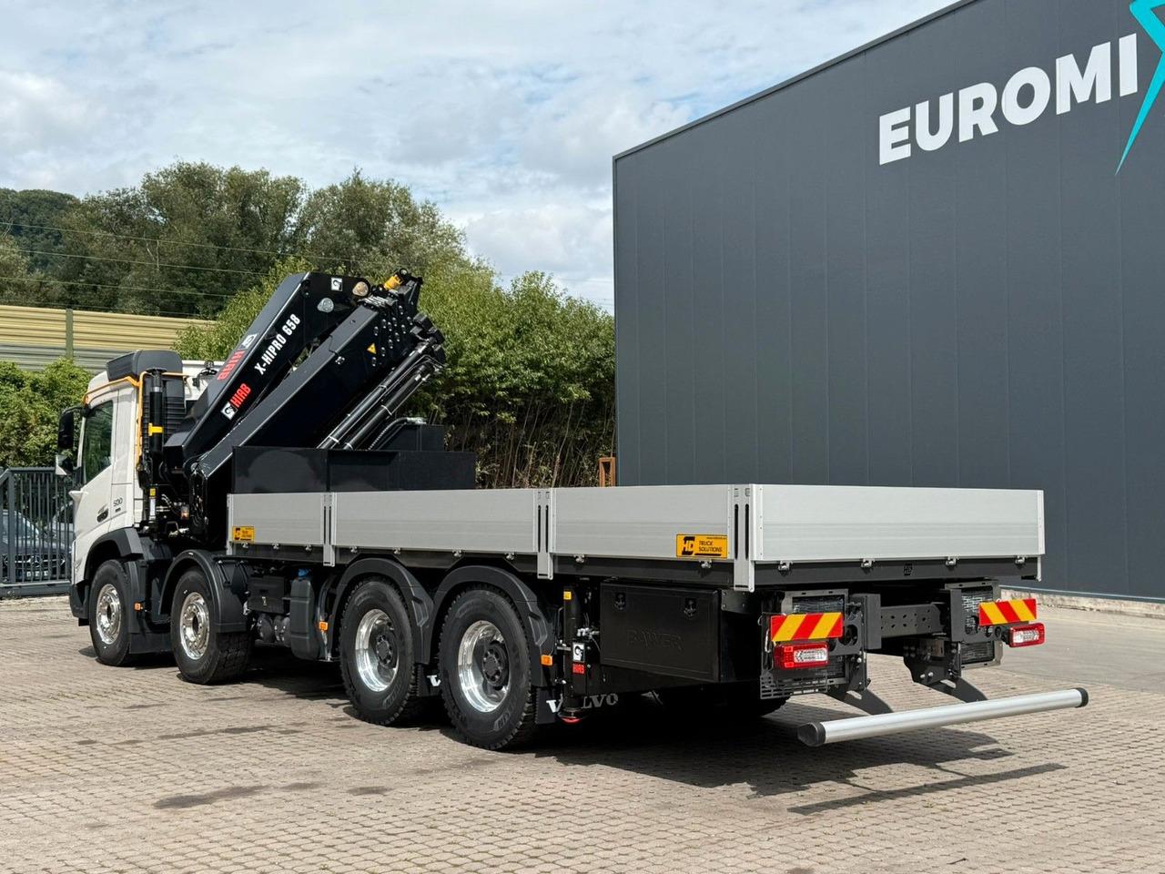 Volvo FMX 500 8x4 Kran Hiab 658-6 - Camion grue: photos 3 Volvo FMX 500 8x4 Kran Hiab 658-6 - Camion grue: photos 3