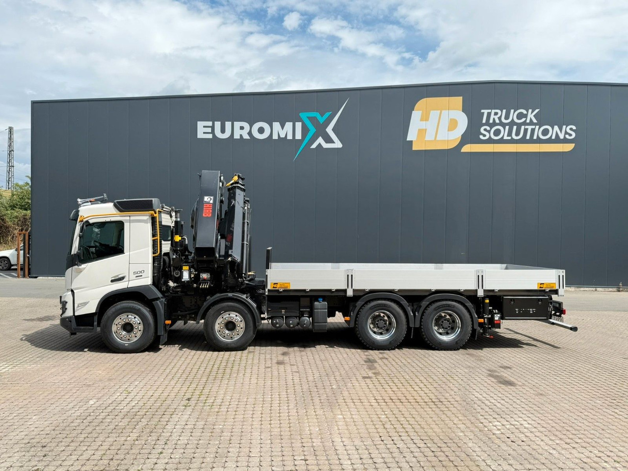 Volvo FMX 500 8x4 Kran Hiab 658-6 - Camion grue: photos 2 Volvo FMX 500 8x4 Kran Hiab 658-6 - Camion grue: photos 2