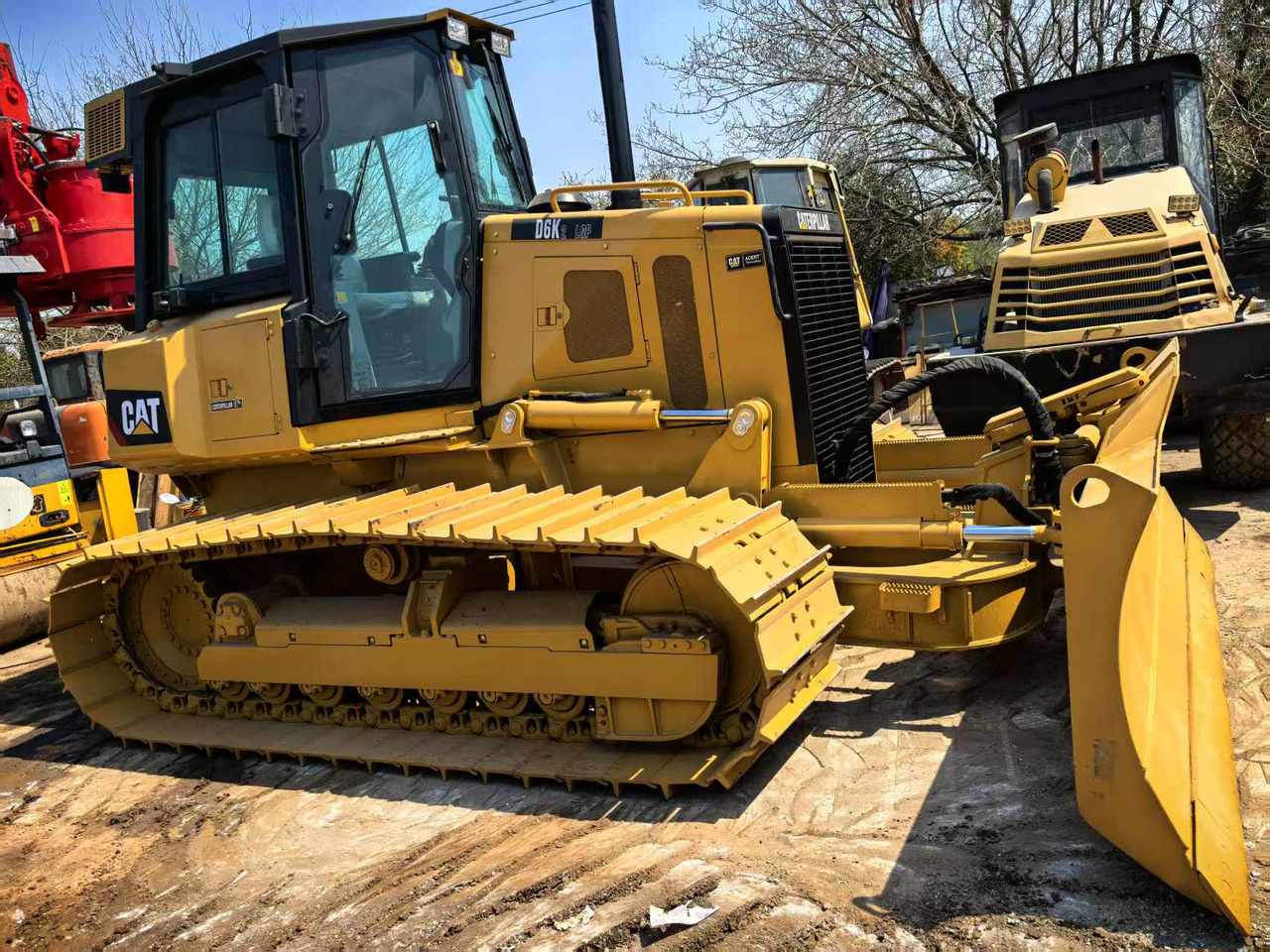 CATERPILLAR D6K - Bulldozer: photos 2 CATERPILLAR D6K - Bulldozer: photos 2