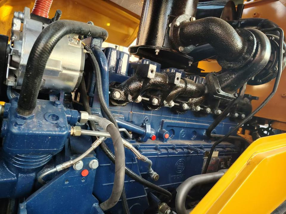 Chargeuse sur pneus China SDLG 5ton Wheel Loader LG958F Front End Loader , diesel Engine Payloader 4*4 Truck Loader LG958F LW600 CLG856: photos 6