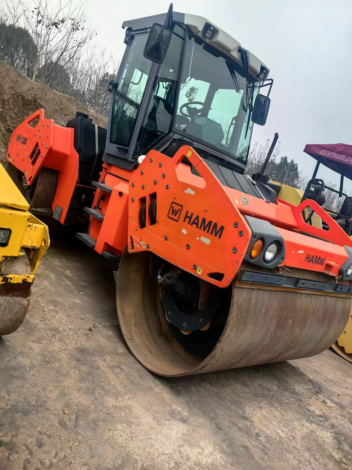 HAMM HD128 - Rouleau compresseur: photos 2 HAMM HD128 - Rouleau compresseur: photos 2