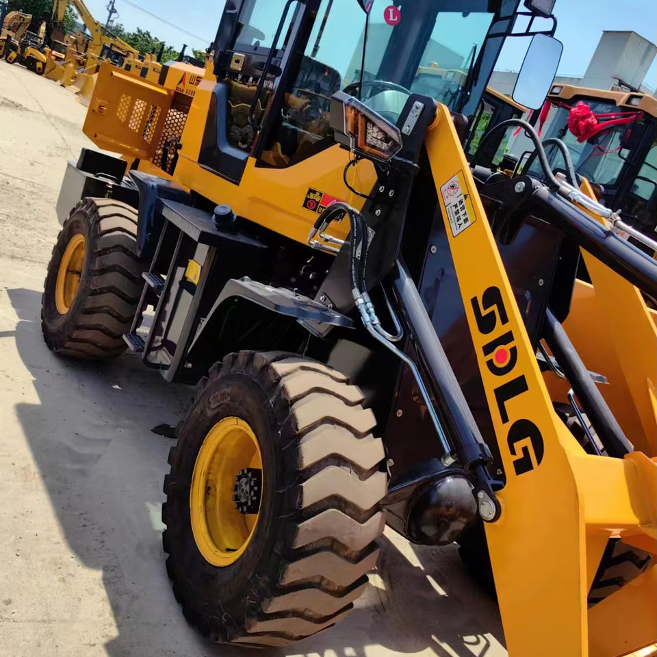 High Quality Used SDLG LG920 Loader Mini Loader 3 Ton Construction Machinery Hot Sale SDLG Loader - Chargeuse sur pneus: photos 1 High Quality Used SDLG LG920 Loader Mini Loader 3 Ton Construction Machinery Hot Sale SDLG Loader - Chargeuse sur pneus: photos 1