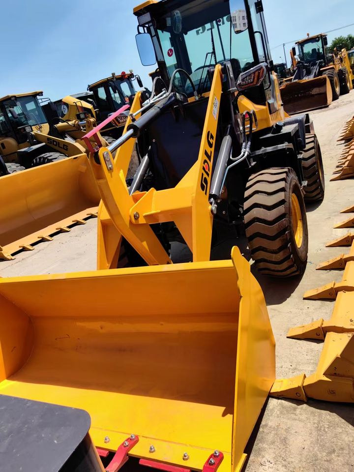 High Quality Used SDLG LG920 Loader Mini Loader 3 Ton Construction Machinery Hot Sale SDLG Loader - Chargeuse sur pneus: photos 4 High Quality Used SDLG LG920 Loader Mini Loader 3 Ton Construction Machinery Hot Sale SDLG Loader - Chargeuse sur pneus: photos 4