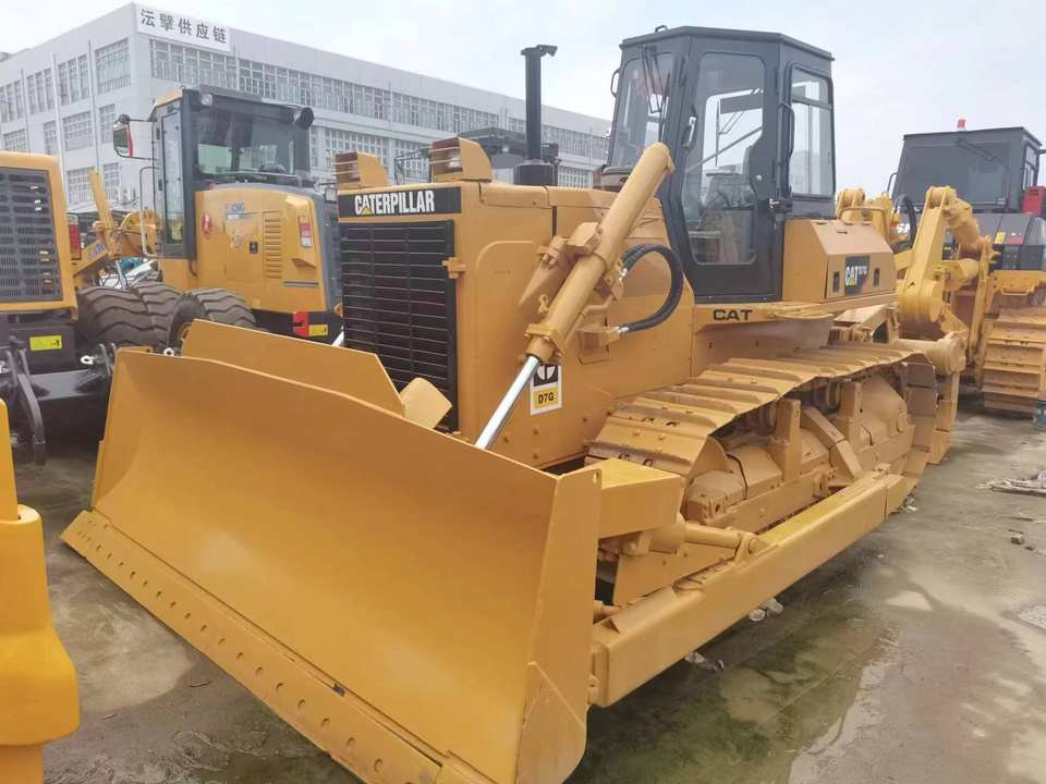 Hot Sale High Quality Used CAT D7G Bulldozer Construction Machinery Caterpillar Bulldozer - Bulldozer: photos 2 Hot Sale High Quality Used CAT D7G Bulldozer Construction Machinery Caterpillar Bulldozer - Bulldozer: photos 2