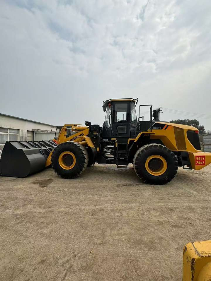 LIUGONG 862H Front Wheel Loader China Brand Construction Equipment LIUGONG 870 862H Loaders - Chargeuse sur pneus: photos 2 LIUGONG 862H Front Wheel Loader China Brand Construction Equipment LIUGONG 870 862H Loaders - Chargeuse sur pneus: photos 2