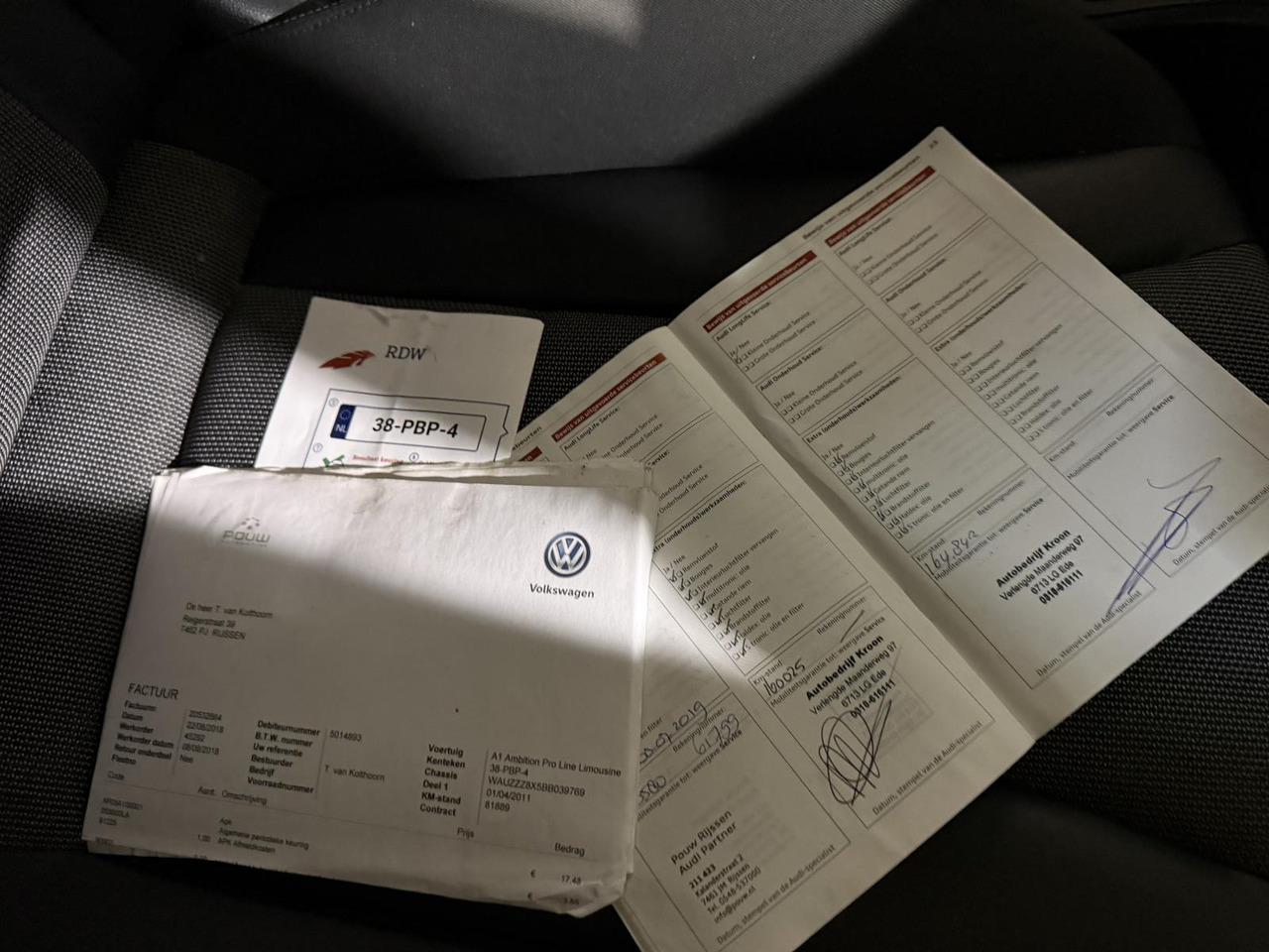 Audi | A1 | 1.2 TFSI Ambition Pro Line | 2011 | 173.570 km | 38PBP4 | Logisch - Voiture à hayon: photos 2 Audi | A1 | 1.2 TFSI Ambition Pro Line | 2011 | 173.570 km | 38PBP4 | Logisch - Voiture à hayon: photos 2