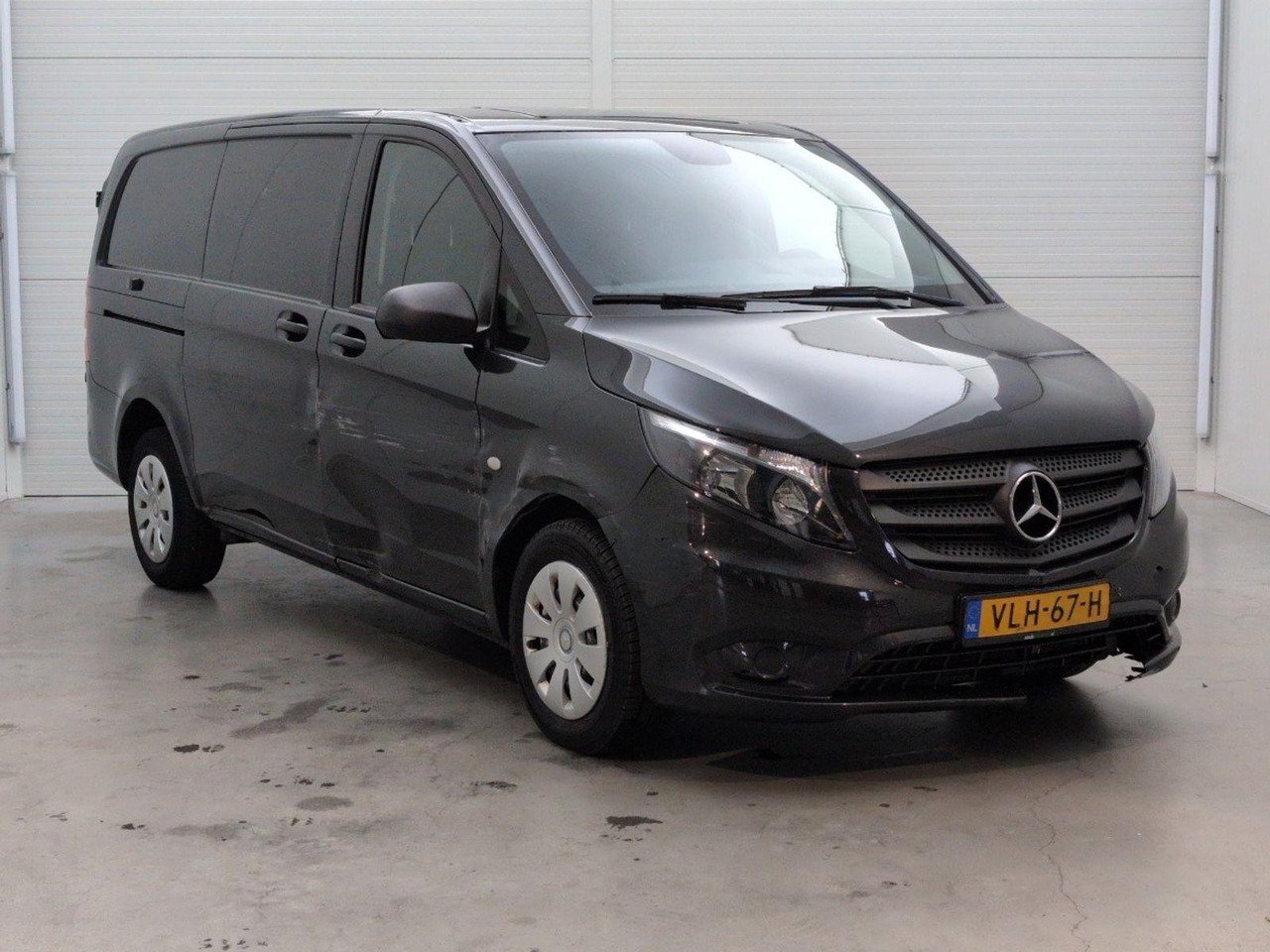 Mercedes-Benz Vito 110 CDI Lang | 2019 | 160.547 km | VLH67H | NAP: Geen oordeel - Autre matériel: photos 2 Mercedes-Benz Vito 110 CDI Lang | 2019 | 160.547 km | VLH67H | NAP: Geen oordeel - Autre matériel: photos 2