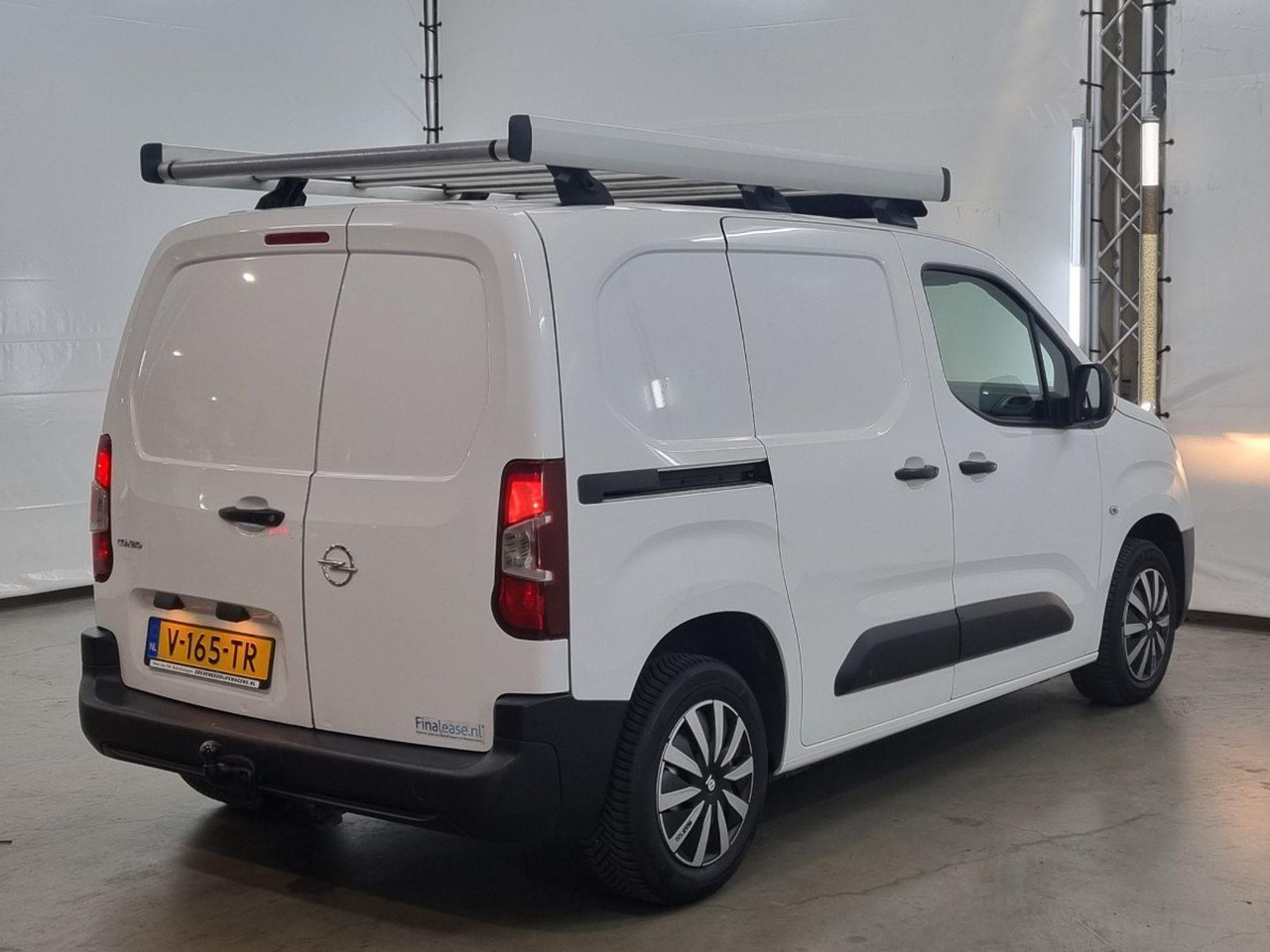 Opel Combo 1.6D L1H1 Edition | 2018 | 163.018 km | V165TR | NAP: Logisch - Autre matériel: photos 4 Opel Combo 1.6D L1H1 Edition | 2018 | 163.018 km | V165TR | NAP: Logisch - Autre matériel: photos 4