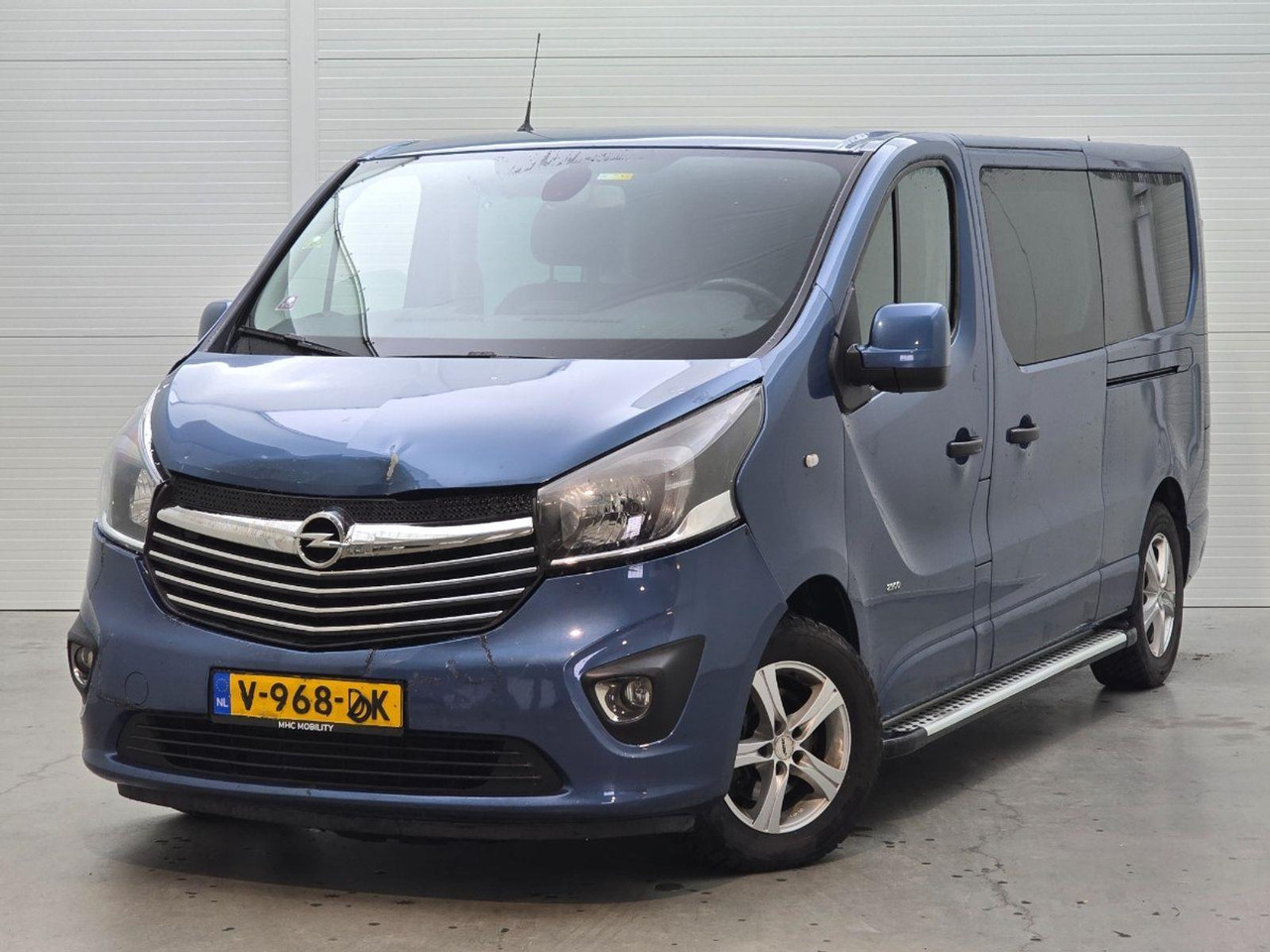 Opel Vivaro 1.6 CDTI L2H1 DC Innovation EcoFlex | 2017 | 222.475 km | V968DK | NAP: Logisch - Autre matériel: photos 1 Opel Vivaro 1.6 CDTI L2H1 DC Innovation EcoFlex | 2017 | 222.475 km | V968DK | NAP: Logisch - Autre matériel: photos 1