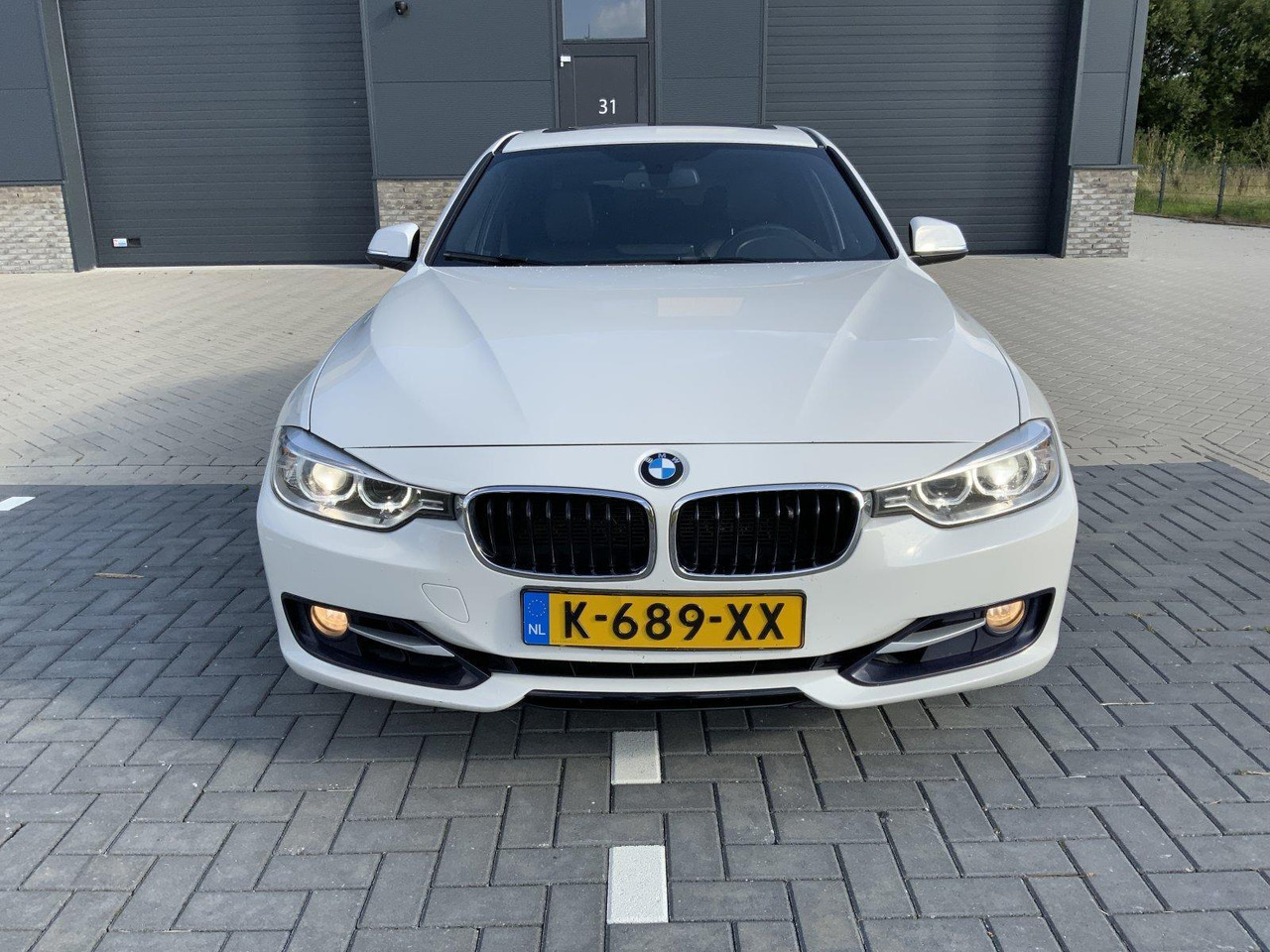 BMW | 3-serie | 328i xDrive Upgrade Edition | 2013 | 179.286 km | K-689-XX - Berline: photos 2 BMW | 3-serie | 328i xDrive Upgrade Edition | 2013 | 179.286 km | K-689-XX - Berline: photos 2
