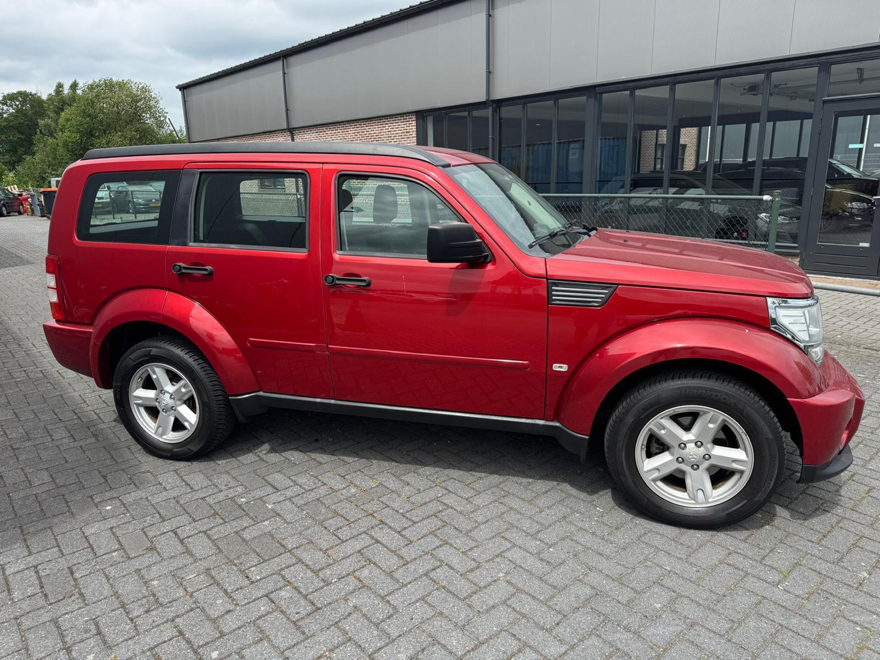 Dodge Nitro 3.7 V6 SXT | 2008 | 209.339 km | 31-ZD-PT - SUV: photos 4 Dodge Nitro 3.7 V6 SXT | 2008 | 209.339 km | 31-ZD-PT - SUV: photos 4