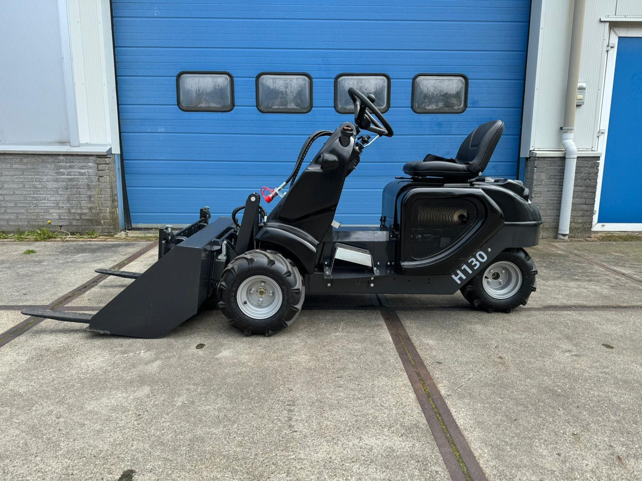 Heracles H130 Mini Shovel Nieuw - Équipement de garage: photos 2 Heracles H130 Mini Shovel Nieuw - Équipement de garage: photos 2