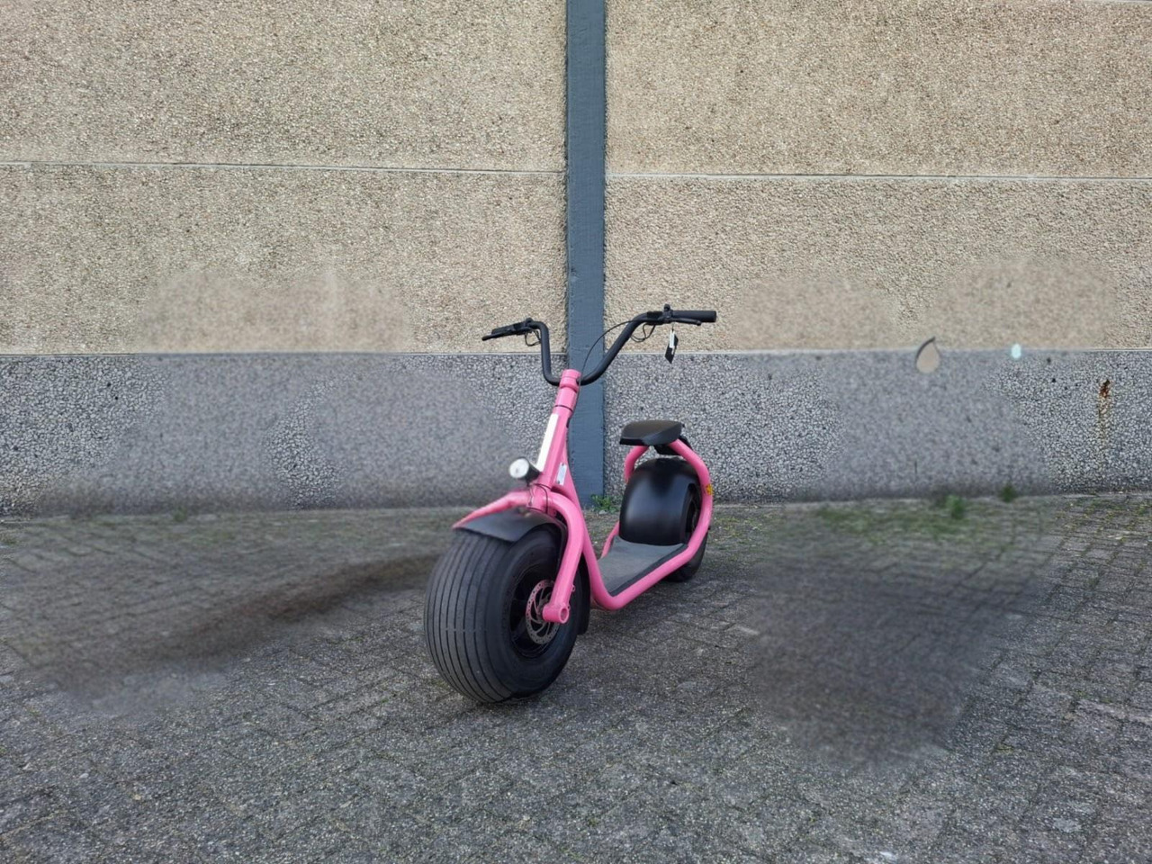 K1S E-BOB Elektrische Scooter - Motocyclette: photos 1 K1S E-BOB Elektrische Scooter - Motocyclette: photos 1