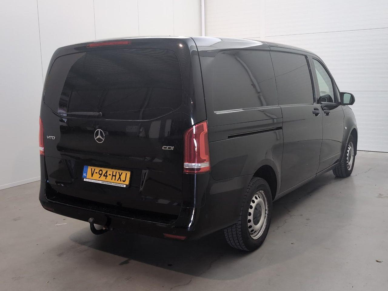 Mercedes - Benz Vito 114 CDI | 2017 | 166.691 km | Automaat | V94HXJ | NAP: Geen oordeel - Fourgon utilitaire: photos 4 Mercedes - Benz Vito 114 CDI | 2017 | 166.691 km | Automaat | V94HXJ | NAP: Geen oordeel - Fourgon utilitaire: photos 4
