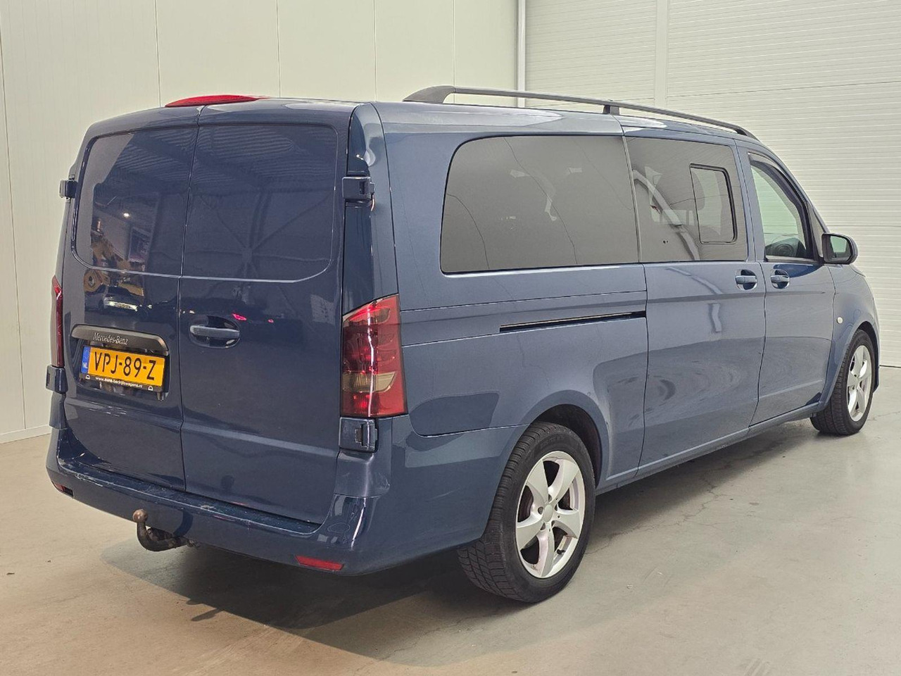 Mercedes-Benz Vito 114 CDI Extra Lang DC Comfort | 2016 | 241.956 km | VPJ89Z | NAP: Geen oordeel - Utilitaire double cabine: photos 4 Mercedes-Benz Vito 114 CDI Extra Lang DC Comfort | 2016 | 241.956 km | VPJ89Z | NAP: Geen oordeel - Utilitaire double cabine: photos 4