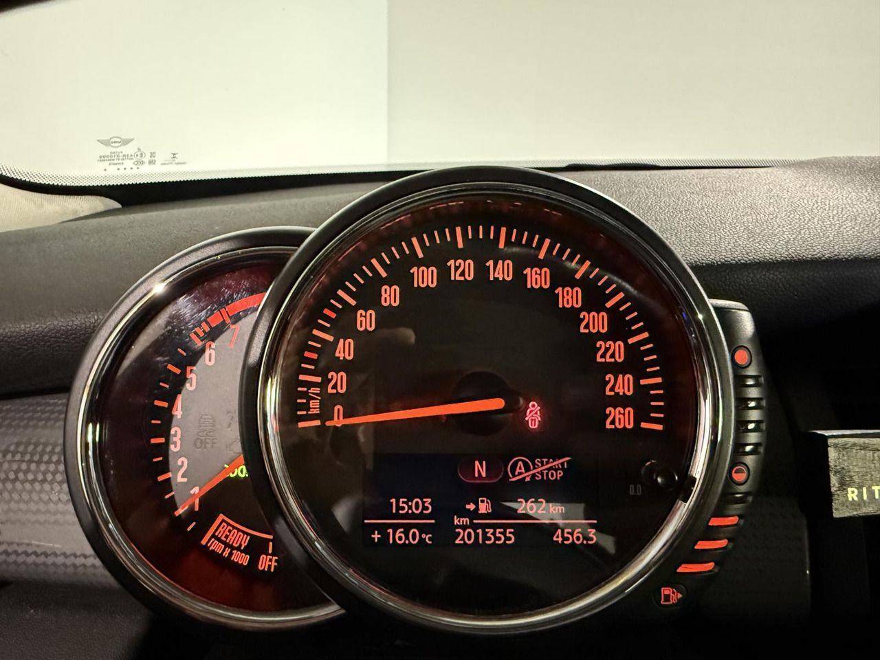 Mini | Mini | 1.5 Cooper Chili Business | 2015 | 201.355 km | 1ZPK60 | Logisch - Voiture à hayon: photos 5 Mini | Mini | 1.5 Cooper Chili Business | 2015 | 201.355 km | 1ZPK60 | Logisch - Voiture à hayon: photos 5
