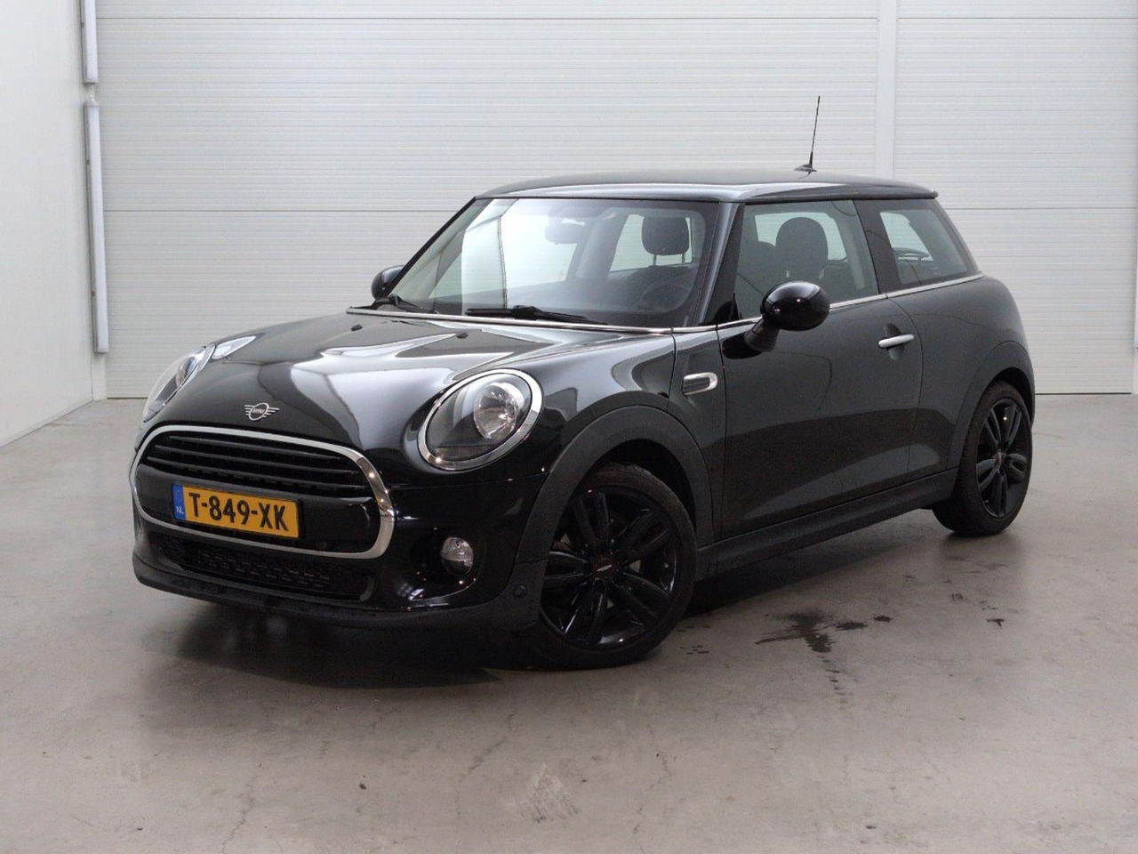 Mini Mini 1.5 One Salt | 2018 | 65.360 km | T849XK | NAP: Geen oordeel - Voiture à hayon: photos 1 Mini Mini 1.5 One Salt | 2018 | 65.360 km | T849XK | NAP: Geen oordeel - Voiture à hayon: photos 1