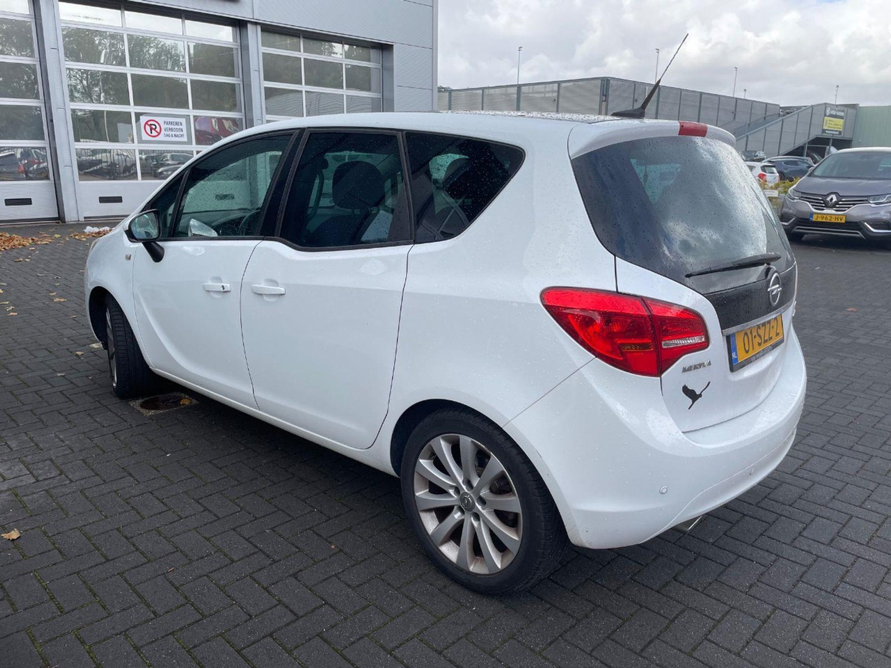 Opel Meriva 1.4 Turbo Cosmo | 2011 | 254.022 km | 01SZZ2 | NAP: Logisch - Voiture: photos 3 Opel Meriva 1.4 Turbo Cosmo | 2011 | 254.022 km | 01SZZ2 | NAP: Logisch - Voiture: photos 3