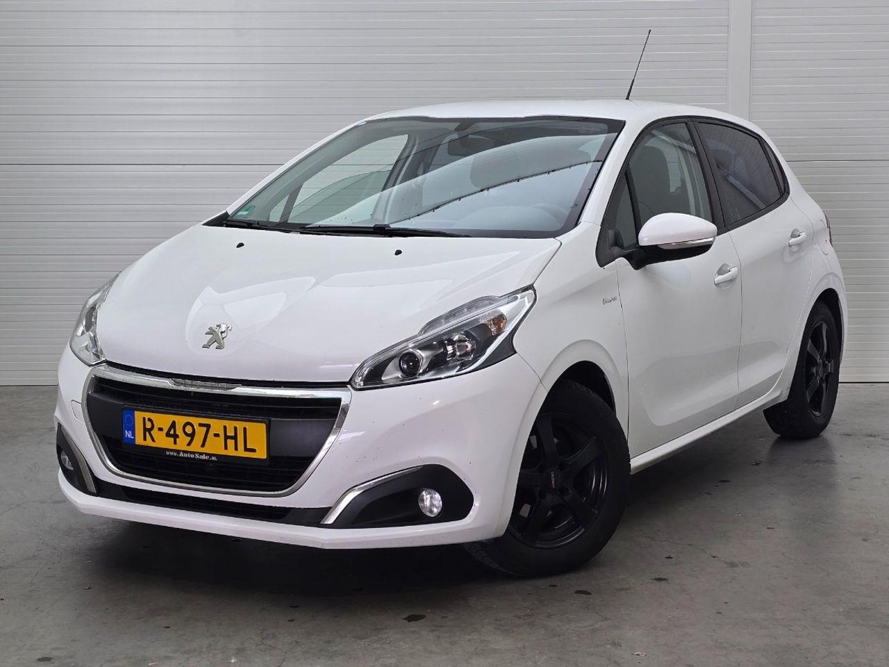 Peugeot 208 1.2 PureTech Blue Lion | 2016 | 181.479 km | R497HL | NAP: Geen oordeel - Voiture à hayon: photos 1 Peugeot 208 1.2 PureTech Blue Lion | 2016 | 181.479 km | R497HL | NAP: Geen oordeel - Voiture à hayon: photos 1