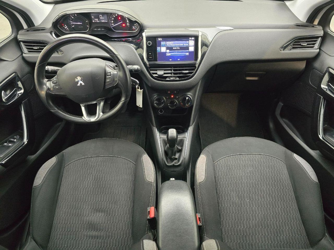 Peugeot 208 1.2 PureTech Blue Lion | 2016 | 181.479 km | R497HL | NAP: Geen oordeel - Voiture à hayon: photos 5 Peugeot 208 1.2 PureTech Blue Lion | 2016 | 181.479 km | R497HL | NAP: Geen oordeel - Voiture à hayon: photos 5