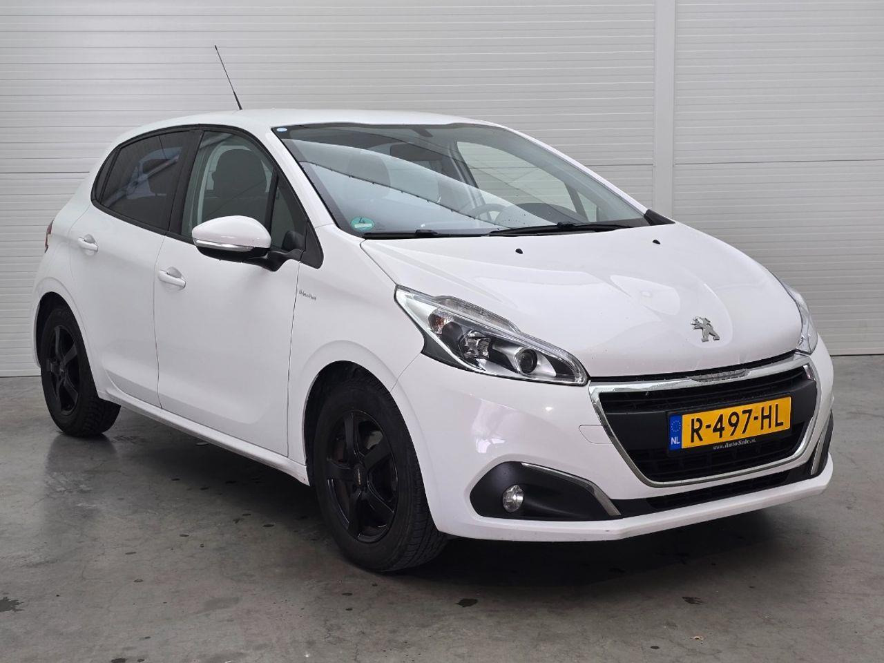 Peugeot 208 1.2 PureTech Blue Lion | 2016 | 181.479 km | R497HL | NAP: Geen oordeel - Voiture à hayon: photos 2 Peugeot 208 1.2 PureTech Blue Lion | 2016 | 181.479 km | R497HL | NAP: Geen oordeel - Voiture à hayon: photos 2
