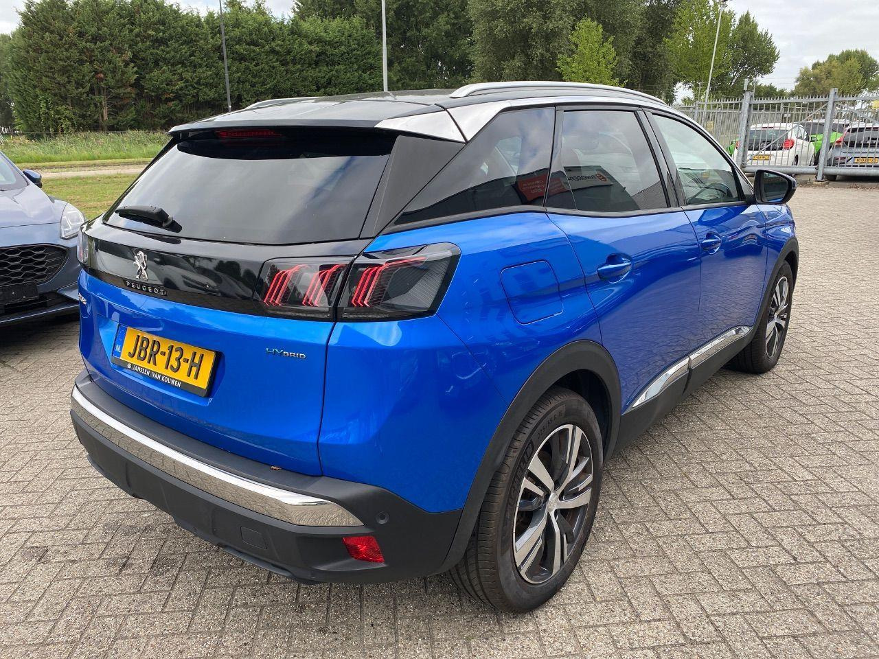 Peugeot 3008 1.6 HYbrid 225 Road Trip | 2021 | 47.323 km | JBR13H | NAP: Geen oordeel - Voiture: photos 4 Peugeot 3008 1.6 HYbrid 225 Road Trip | 2021 | 47.323 km | JBR13H | NAP: Geen oordeel - Voiture: photos 4