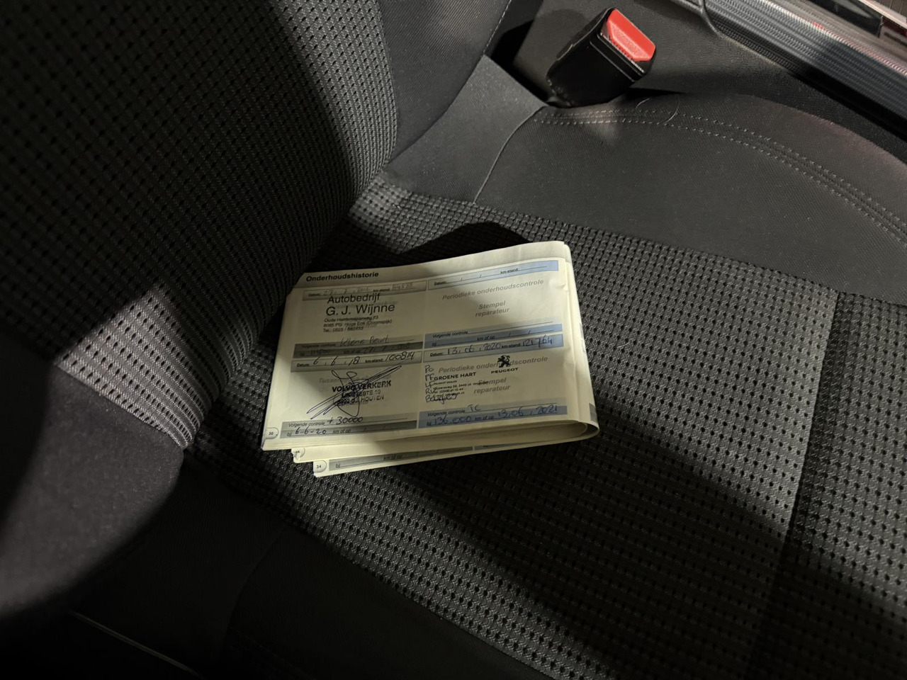 Peugeot | 508 SW | 1.6 THP Active | 2011 | 178.476 km | 36RVZ7 | Logisch - Voiture: photos 3 Peugeot | 508 SW | 1.6 THP Active | 2011 | 178.476 km | 36RVZ7 | Logisch - Voiture: photos 3