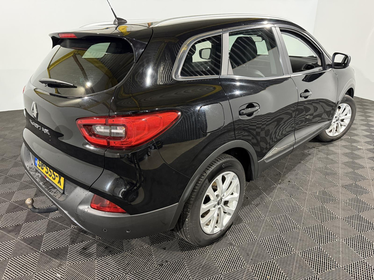 Renault | Kadjar | 1.2 TCe Intens | 2018 | 183.542 km | SB555X | Logisch - SUV: photos 2 Renault | Kadjar | 1.2 TCe Intens | 2018 | 183.542 km | SB555X | Logisch - SUV: photos 2