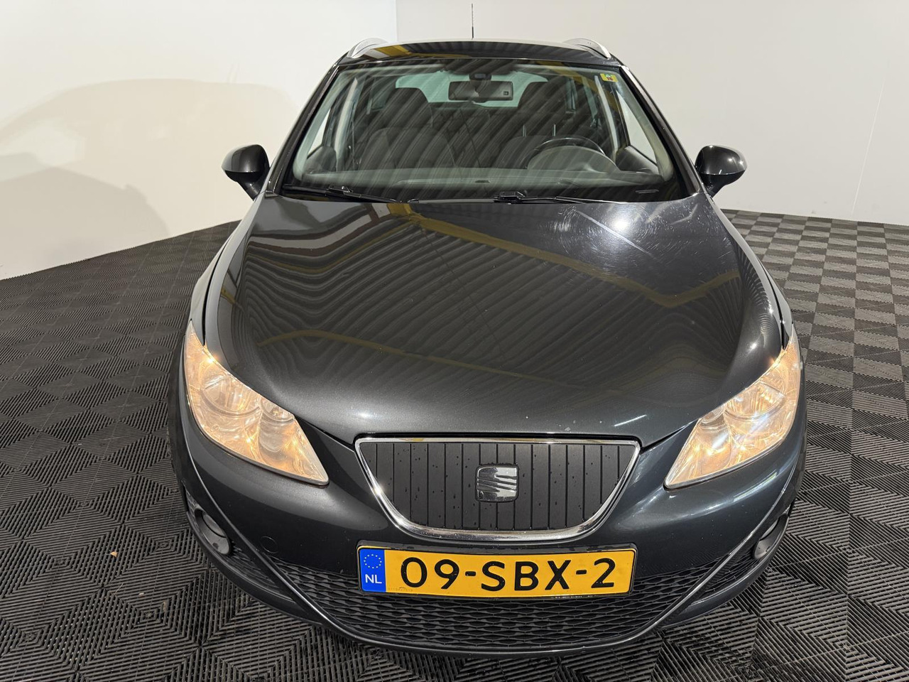 SEAT | Ibiza ST | 1.2 TDI COPA Plus Ecomotive | 2011 | 250.110 km | 09SBX2 | Logisch - Voiture: photos 5 SEAT | Ibiza ST | 1.2 TDI COPA Plus Ecomotive | 2011 | 250.110 km | 09SBX2 | Logisch - Voiture: photos 5