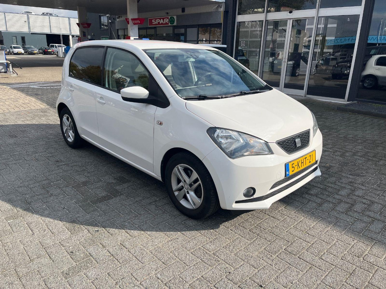 SEAT Mii 1.0 Chill Out | 2013 | 95.838 km | 5KHT21 | NAP: Logisch - Voiture à hayon: photos 2 SEAT Mii 1.0 Chill Out | 2013 | 95.838 km | 5KHT21 | NAP: Logisch - Voiture à hayon: photos 2