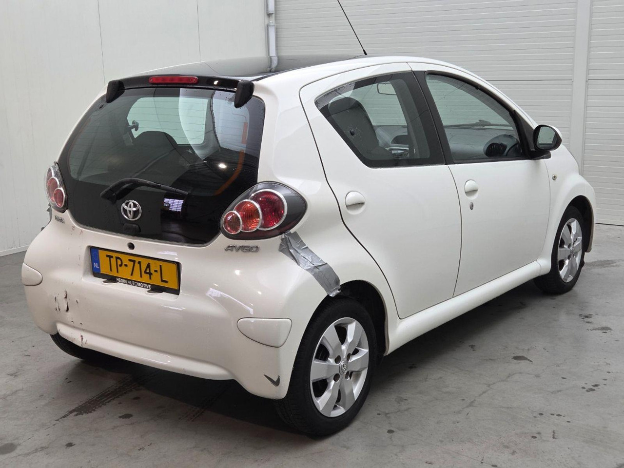 Toyota Aygo 1.0 VVT - i Now | 2014 | 131.940 km | TP714L | NAP: Geen oordeel - Voiture à hayon: photos 4 Toyota Aygo 1.0 VVT - i Now | 2014 | 131.940 km | TP714L | NAP: Geen oordeel - Voiture à hayon: photos 4