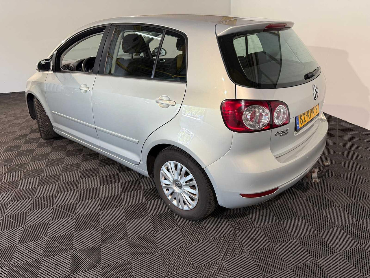Volkswagen Golf Plus 1.4 TSI Trendline | 2010 | 199.512 km | 82-KPK-9 - Voiture: photos 3 Volkswagen Golf Plus 1.4 TSI Trendline | 2010 | 199.512 km | 82-KPK-9 - Voiture: photos 3