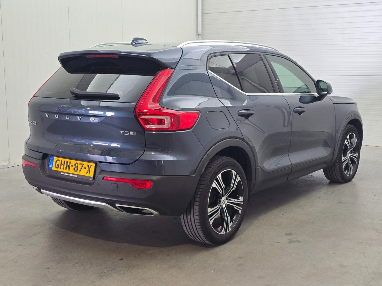 Volvo XC40 1.5 T5 Twin Engine Inscription | 2020 | 100.805 km | Automaat | GHN87X | NAP: Geen oordeel - SUV: photos 4 Volvo XC40 1.5 T5 Twin Engine Inscription | 2020 | 100.805 km | Automaat | GHN87X | NAP: Geen oordeel - SUV: photos 4