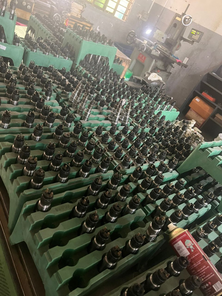 CATPILLAR ,BOSCH, CUMMINS , VOLVO, SCANIA ALL MODELS OF DIFFERENT BRAND - Injecteur pour Équipement CVC: photos 5 CATPILLAR ,BOSCH, CUMMINS , VOLVO, SCANIA ALL MODELS OF DIFFERENT BRAND - Injecteur pour Équipement CVC: photos 5