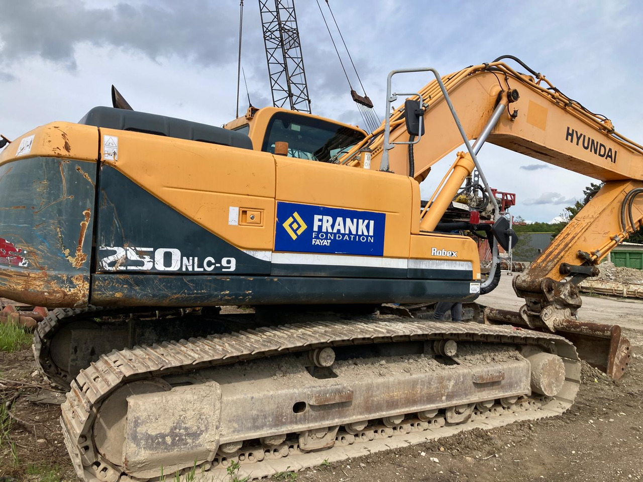 PELLE SUR CHENILLES HYUNDAI ROBEX 250 NLC-9 - Pelle sur chenille: photos 3 PELLE SUR CHENILLES HYUNDAI ROBEX 250 NLC-9 - Pelle sur chenille: photos 3