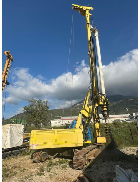 CMV TH 15 - Foreuse: photos 4 CMV TH 15 - Foreuse: photos 4