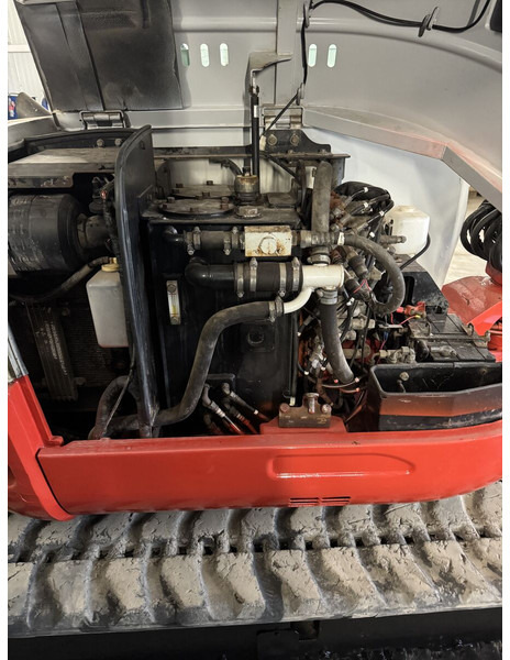 Takeuchi TB260 - Mini pelle: photos 3 Takeuchi TB260 - Mini pelle: photos 3