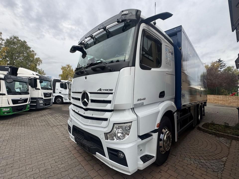 Mercedes-Benz Actros 2548L-/Lenk-Lift/Retarder/Mirror-Cam - Camion pour le transport de boissons: photos 3 Mercedes-Benz Actros 2548L-/Lenk-Lift/Retarder/Mirror-Cam - Camion pour le transport de boissons: photos 3