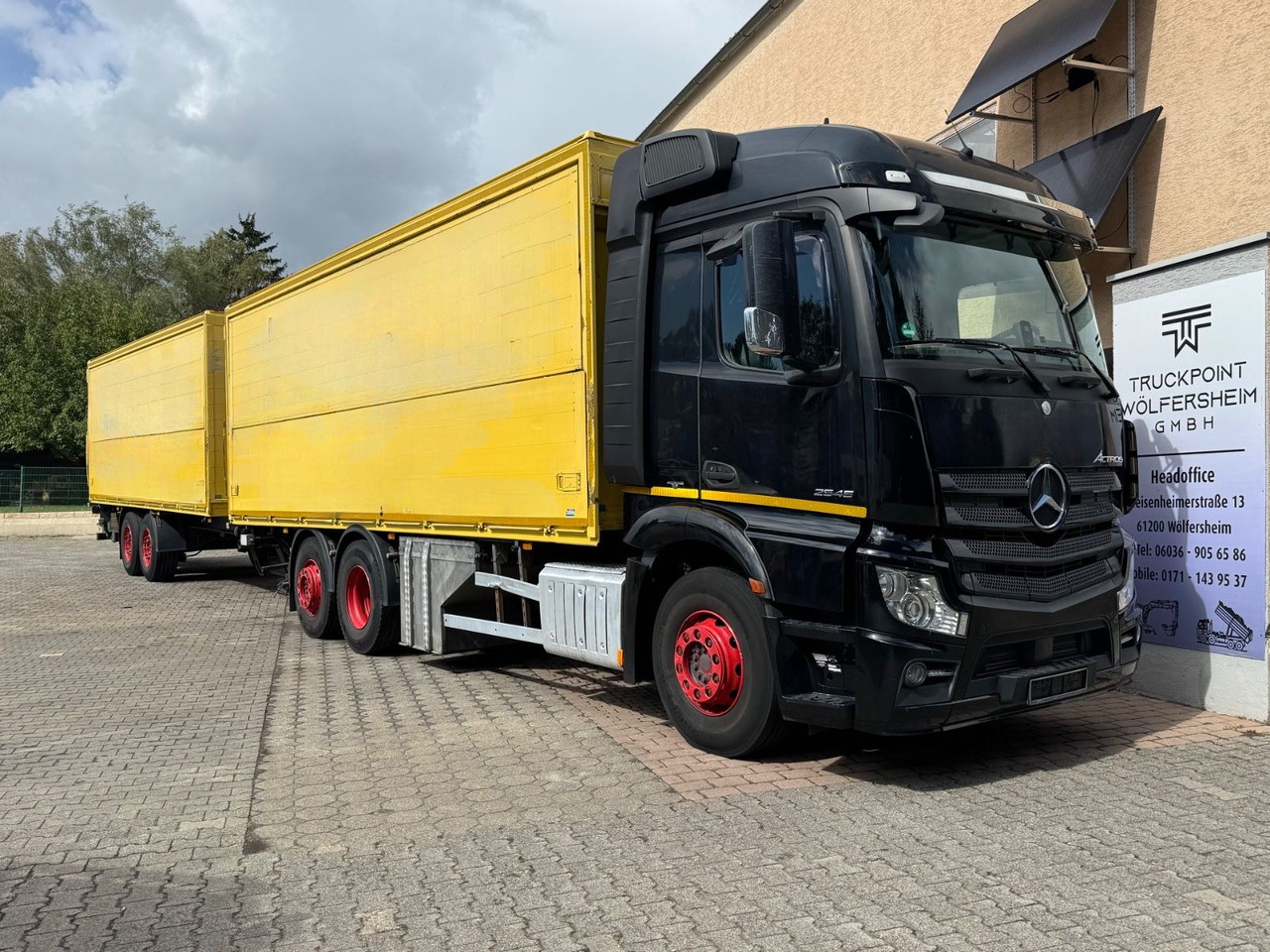 Mercedes-Benz Actros2545/2xLBW/Retarder/Lenk-Lift/Top-Zustand - Camion pour le transport de boissons: photos 1 Mercedes-Benz Actros2545/2xLBW/Retarder/Lenk-Lift/Top-Zustand - Camion pour le transport de boissons: photos 1