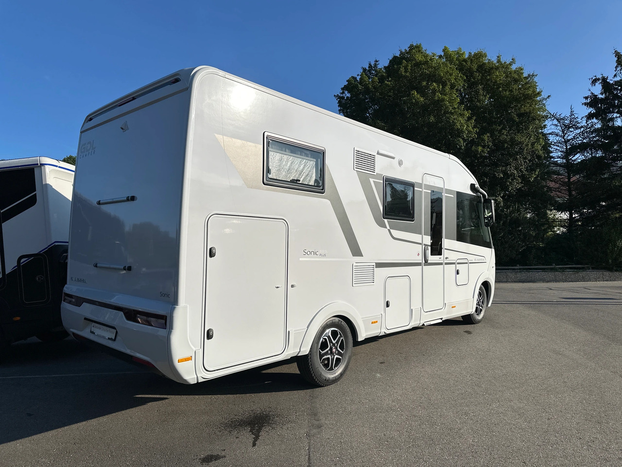 ADRIA Sonic Plus 600 SL - Camping-car intégral: photos 2 ADRIA Sonic Plus 600 SL - Camping-car intégral: photos 2