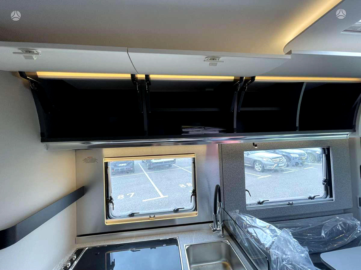 Camping-car intégral Adria Super Sonic 780 SL: photos 6