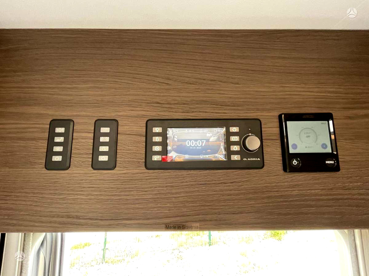 Camping-car intégral Adria Super Sonic 780 SL: photos 18