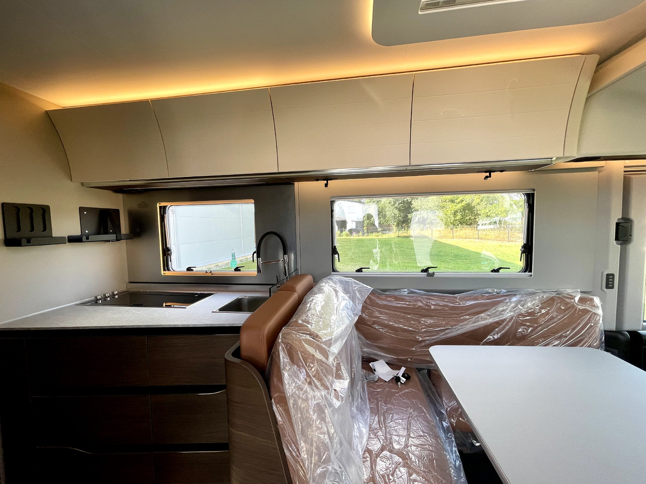 Adria Super Sonic 890 LC - Camping-car intégral: photos 5 Adria Super Sonic 890 LC - Camping-car intégral: photos 5