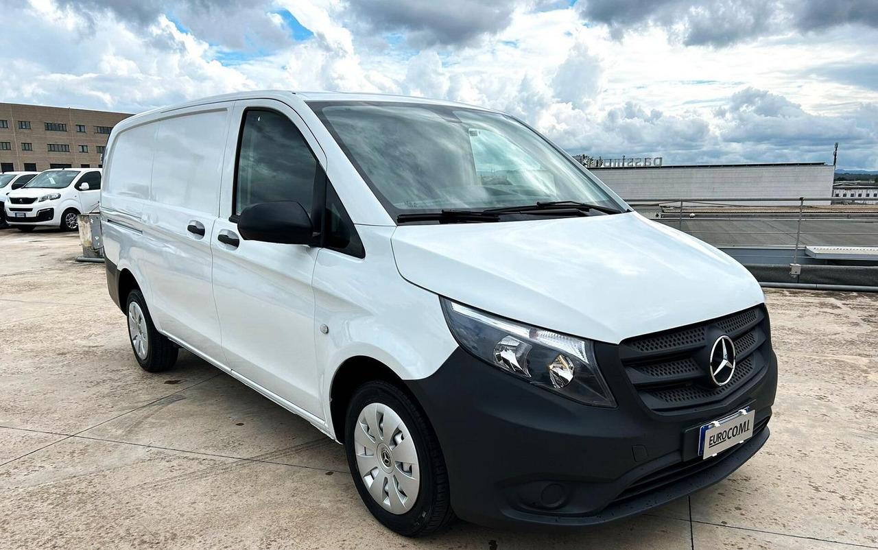 Mercedes Benz Vito 111 Furgone Long - Fourgon utilitaire: photos 3 Mercedes Benz Vito 111 Furgone Long - Fourgon utilitaire: photos 3