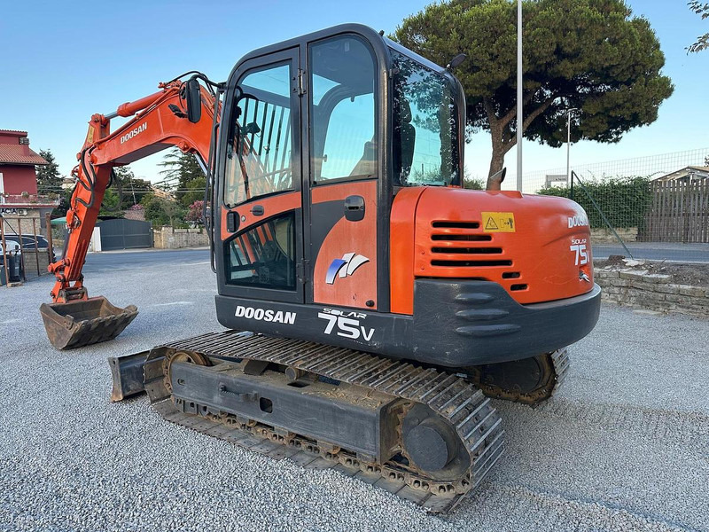 Doosan SOLAR 75V - Pelle: photos 5 Doosan SOLAR 75V - Pelle: photos 5