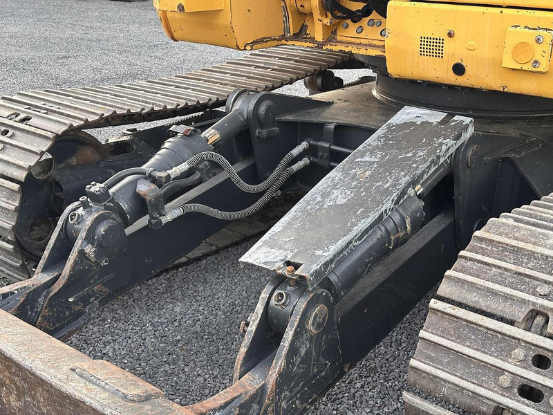 Pelle Komatsu PC138US-8: photos 14