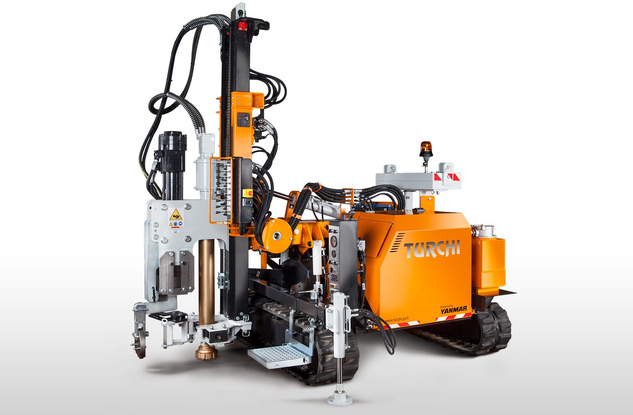 TURCHI 300F - Mât de battage: photos 1 TURCHI 300F - Mât de battage: photos 1