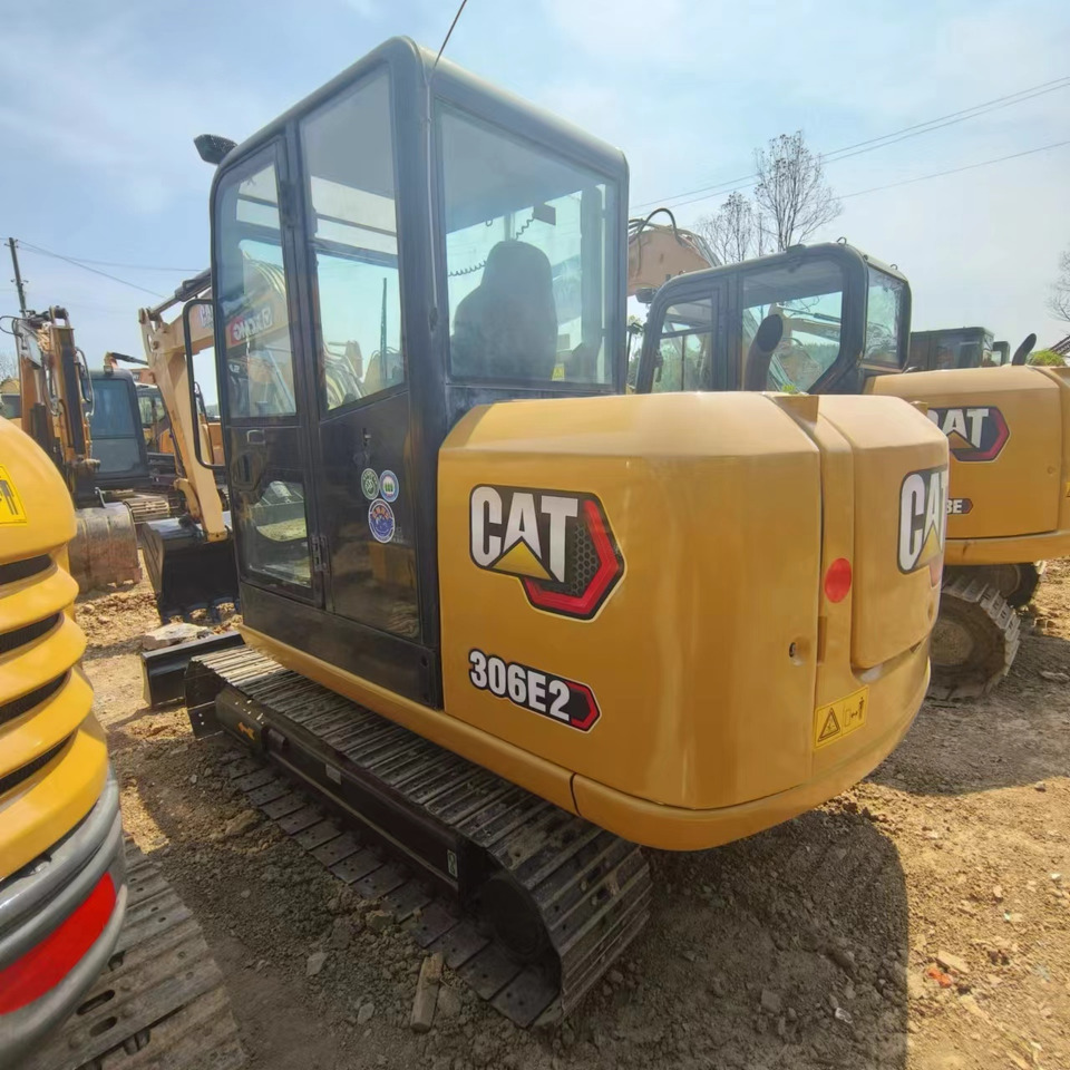 CATERPILLAR 306E2 - Mini pelle: photos 2 CATERPILLAR 306E2 - Mini pelle: photos 2