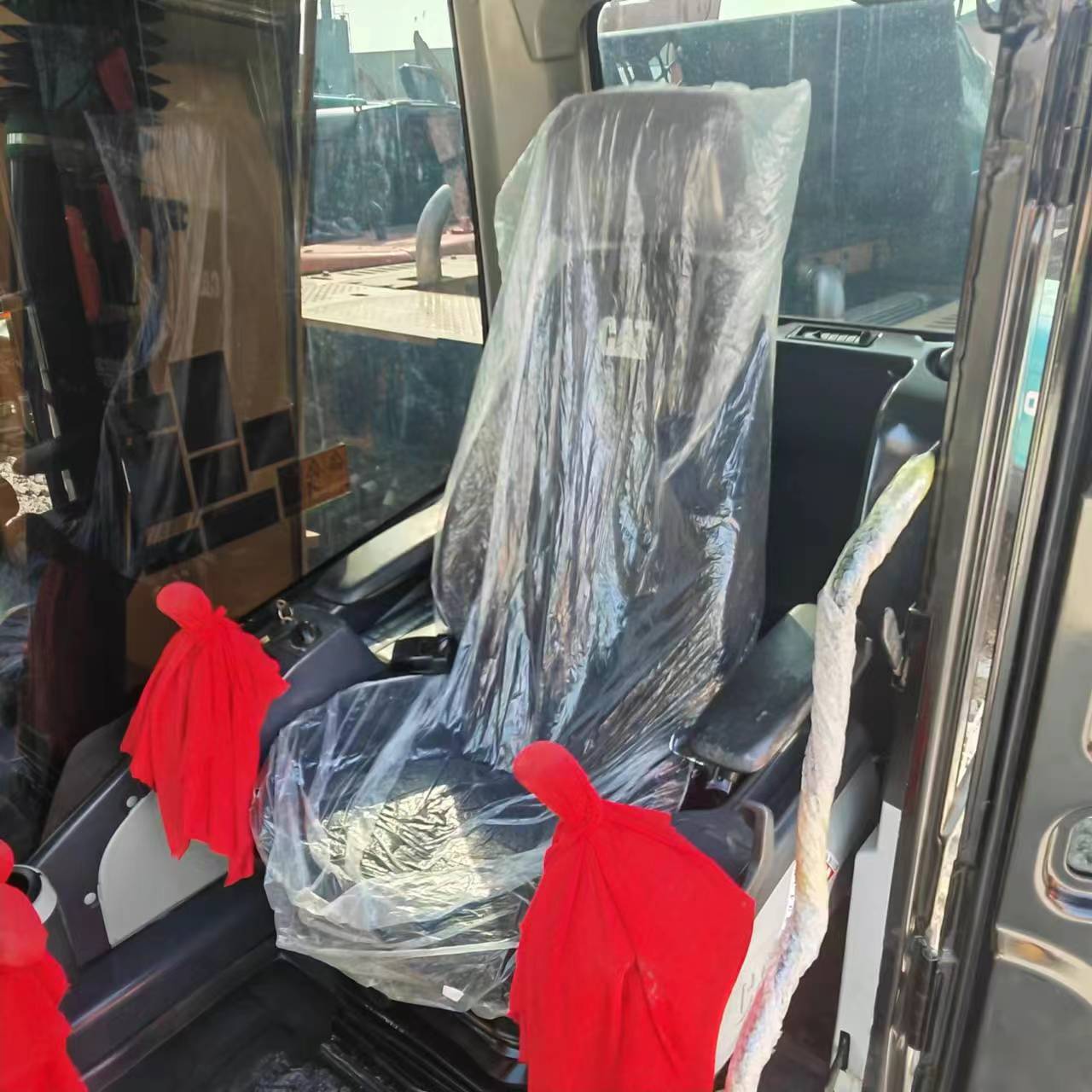 Pelle sur chenille CATERPILLAR 312D2: photos 8 Pelle sur chenille CATERPILLAR 312D2: photos 8