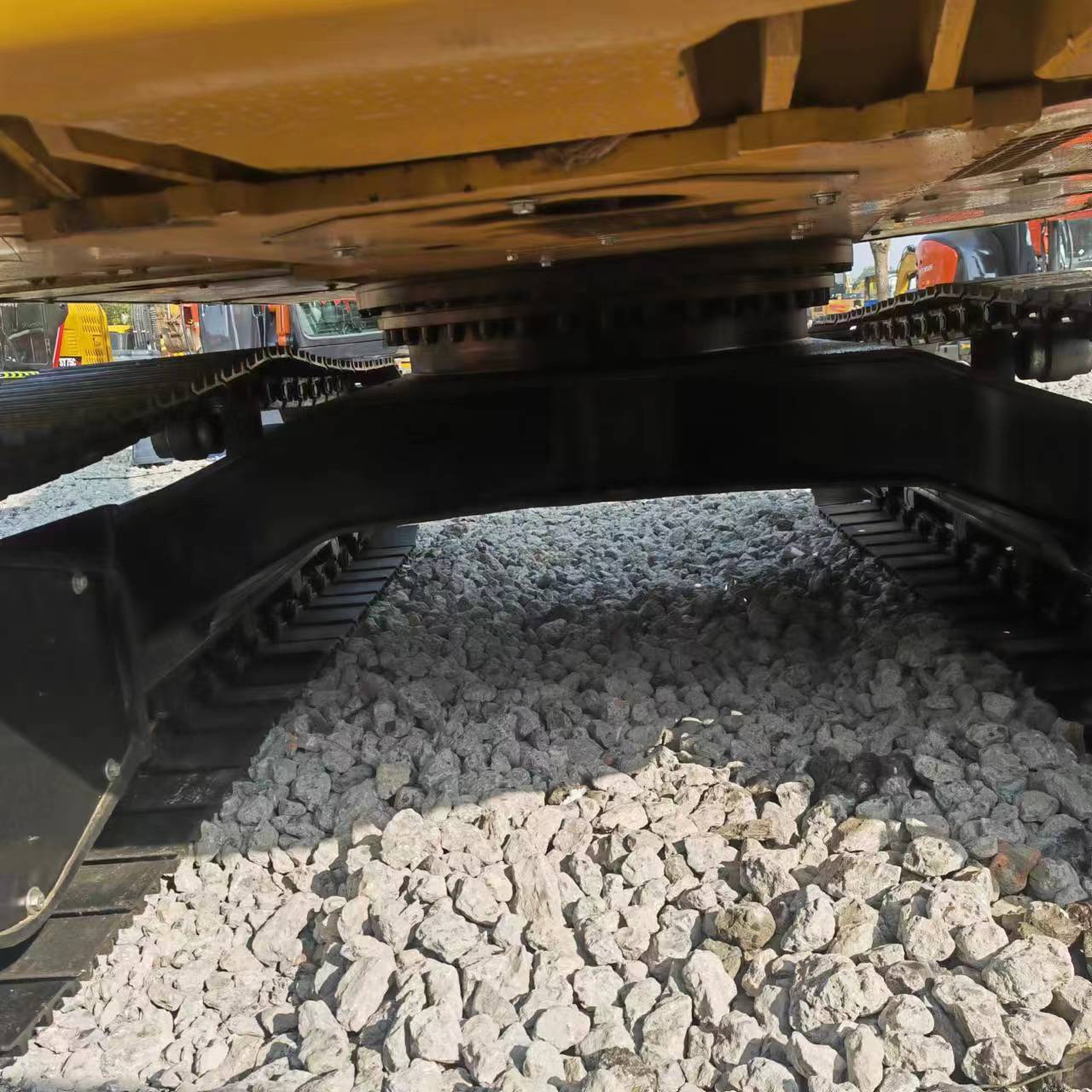 Pelle sur chenille CATERPILLAR 312D2: photos 6 Pelle sur chenille CATERPILLAR 312D2: photos 6